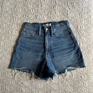 Madewell Momjean shorts